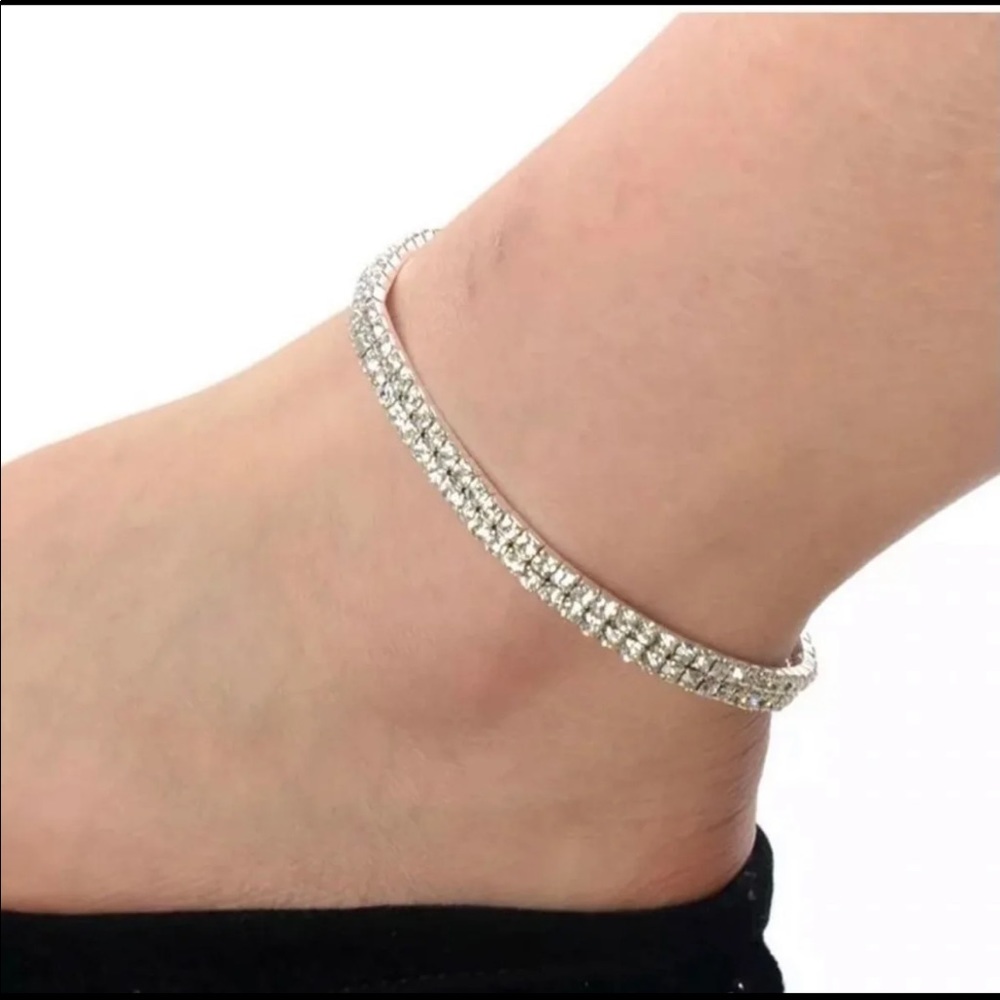 Crystal Ankle Bracelet 8 1/2”-9 1/2” stretchy NEW